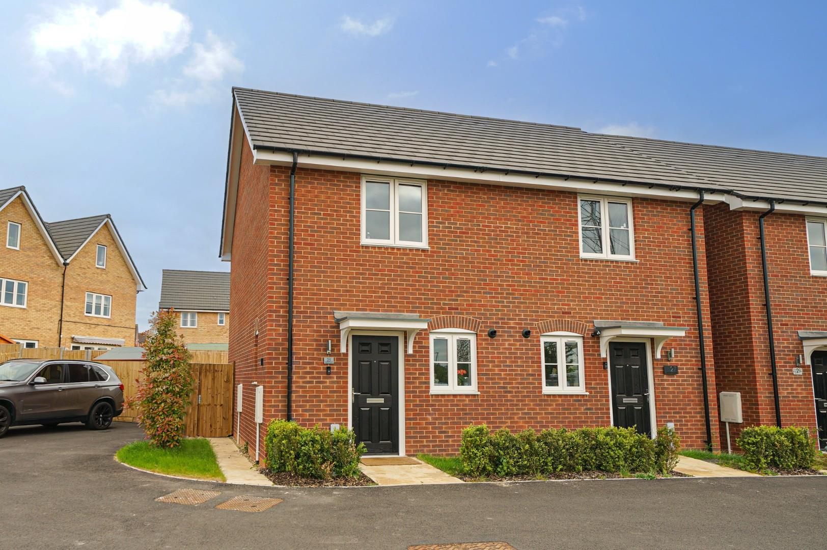 Hadrian Crescent, Leighton Buzzard Quarters Estate Agents